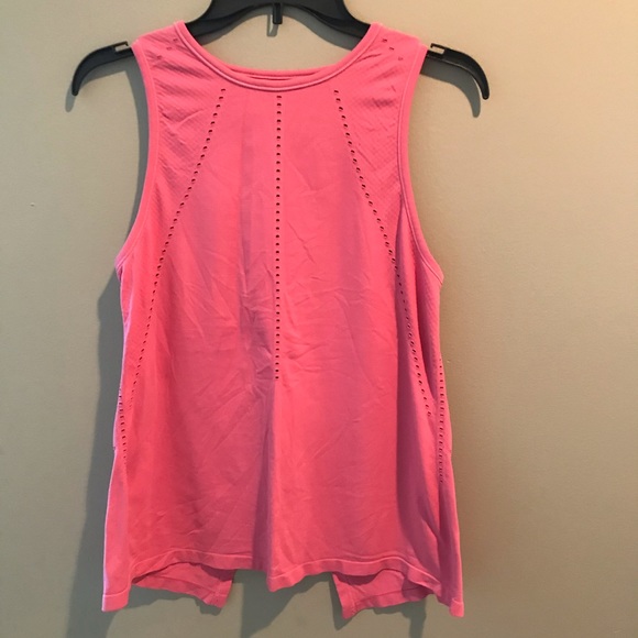 Athleta Tops - Athleta top